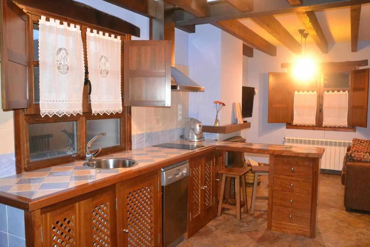 Apartamento La Casa Del Abuelo Justo Minagon Exterior photo