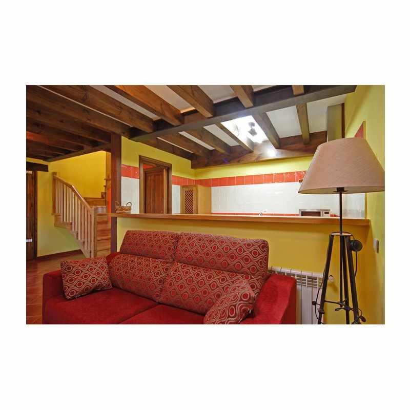 Apartamento La Casa Del Abuelo Justo Minagon Exterior photo